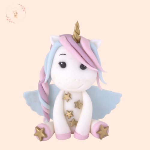 Cukor unikornis figura – 12 cm – szárnyas, pasztell színekben, arany részletekkel (tortadísz)