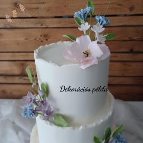   Pillangóvirág cukorvirág – pasztell fondant virág tortadísz