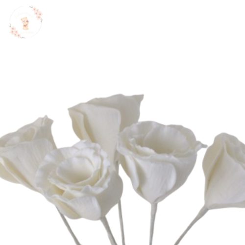Cukor liziantusz tortadísz – kézzel készült cukorvirág (5–7 cm)