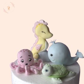   Cukor tengeri állatfigurák tortára – tengeri csikó, teknős, polip, bálna – kézzel készült cukormassza figurák tengerparti, nyári tortadíszítéshez – szettben és egyenként