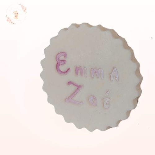 egyedi tortadísz névtábla rózsaszín felirattal