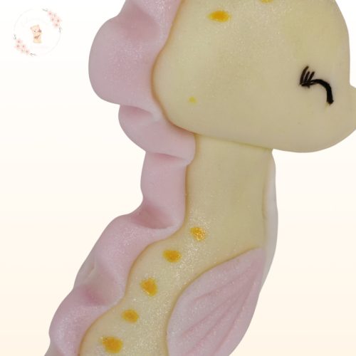 tengeri témájú tortadísz csikó formában